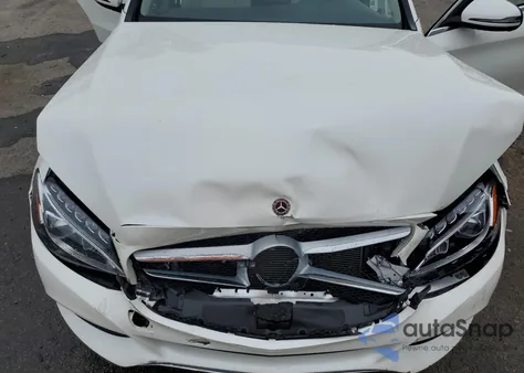 2018 Mercedes-Benz C 300 из США, поврежденный, VIN WDDWF4JB2JR419230